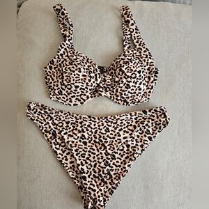 Vetchy Leopard Print Bikini